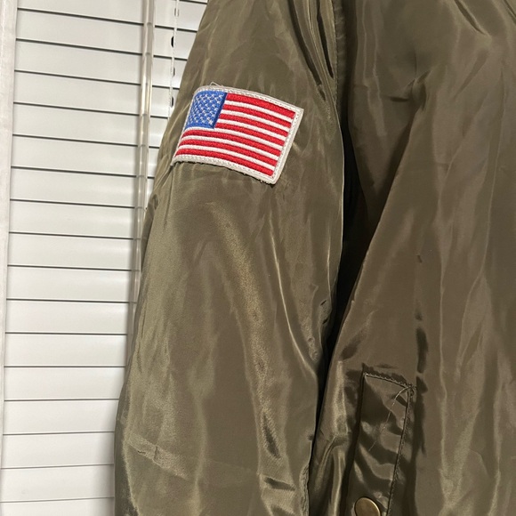 Aviation Bomber Jacket with Fur - Picture 5 of 7